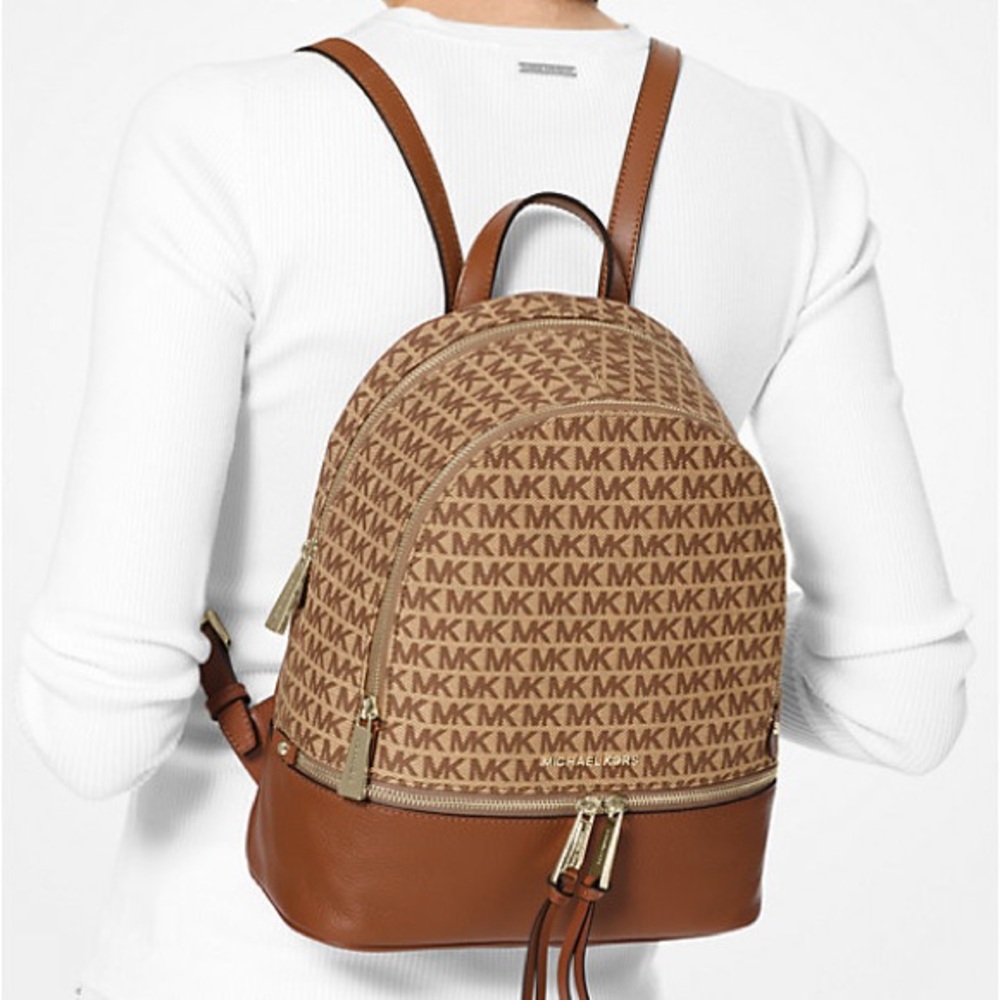 NWT Michael Kors Rhea Medium Logo Jacquard Backpack - Picture 4 of 7